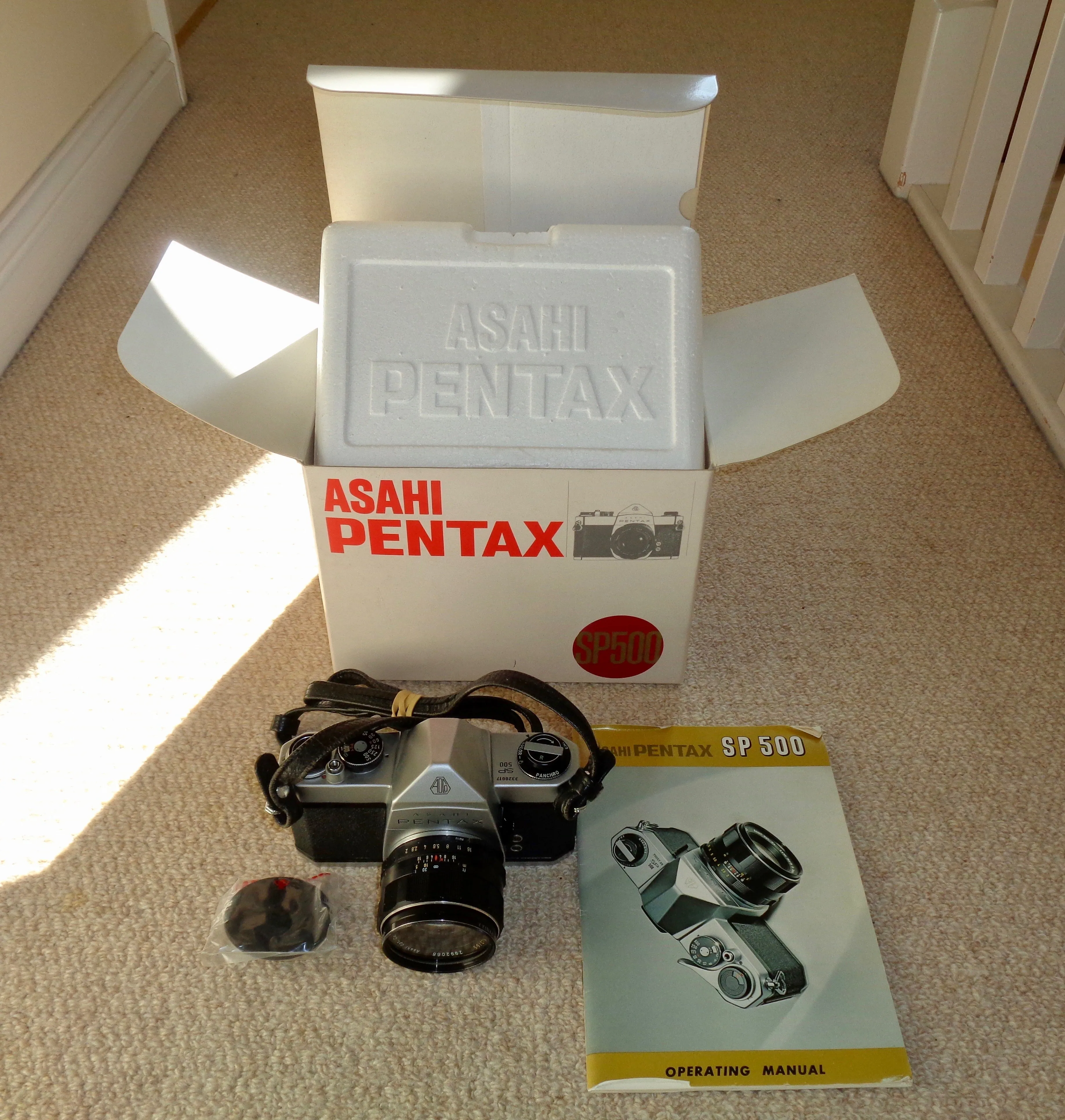 Pentax Asahi SP500 35mm SLR Camera With 55mm f2 Takumar Lens
