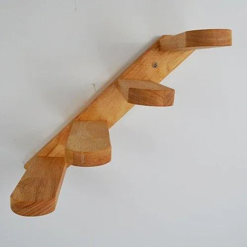 Wall-mounted Cat Climbing Wooden Stairs